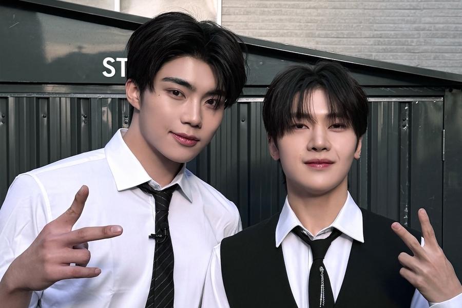 ZEROBASEONE's Seok Matthew And Park Gun Wook Sign With WAKEONE