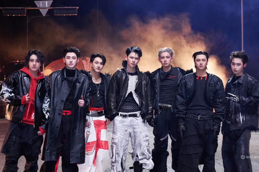 ENHYPEN's Weekly "EN-O' CLOCK" Series To Go On Hiatus