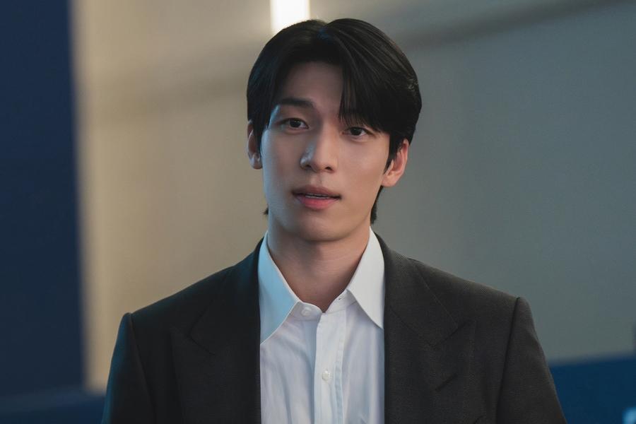 Wi Ha Joon Dishes On His Character And Key Point To Watch Out For In New Drama “Siren’s Kiss”